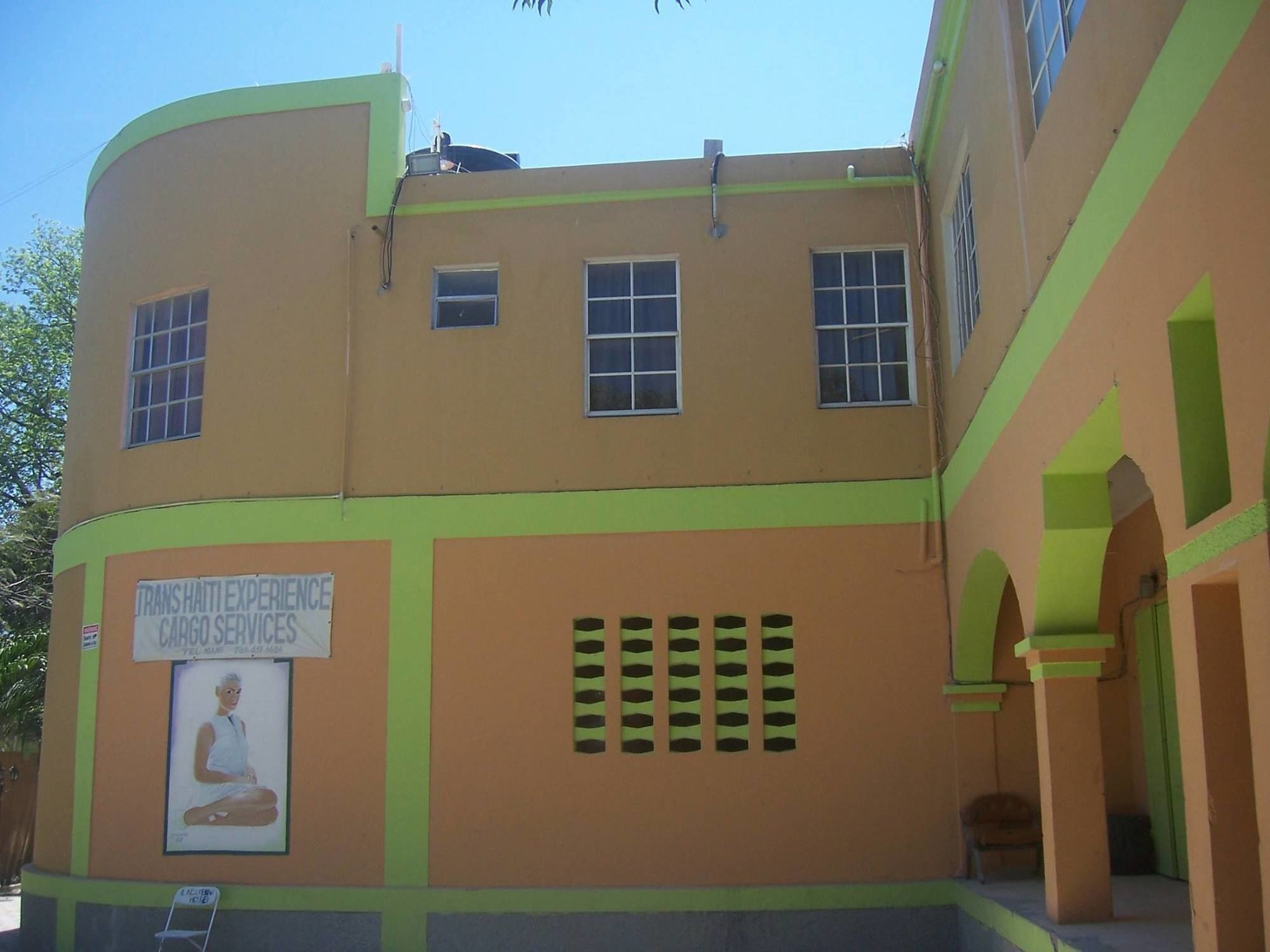 La Cayenna Hotel Et Restaurant Puerto Príncipe Exterior foto